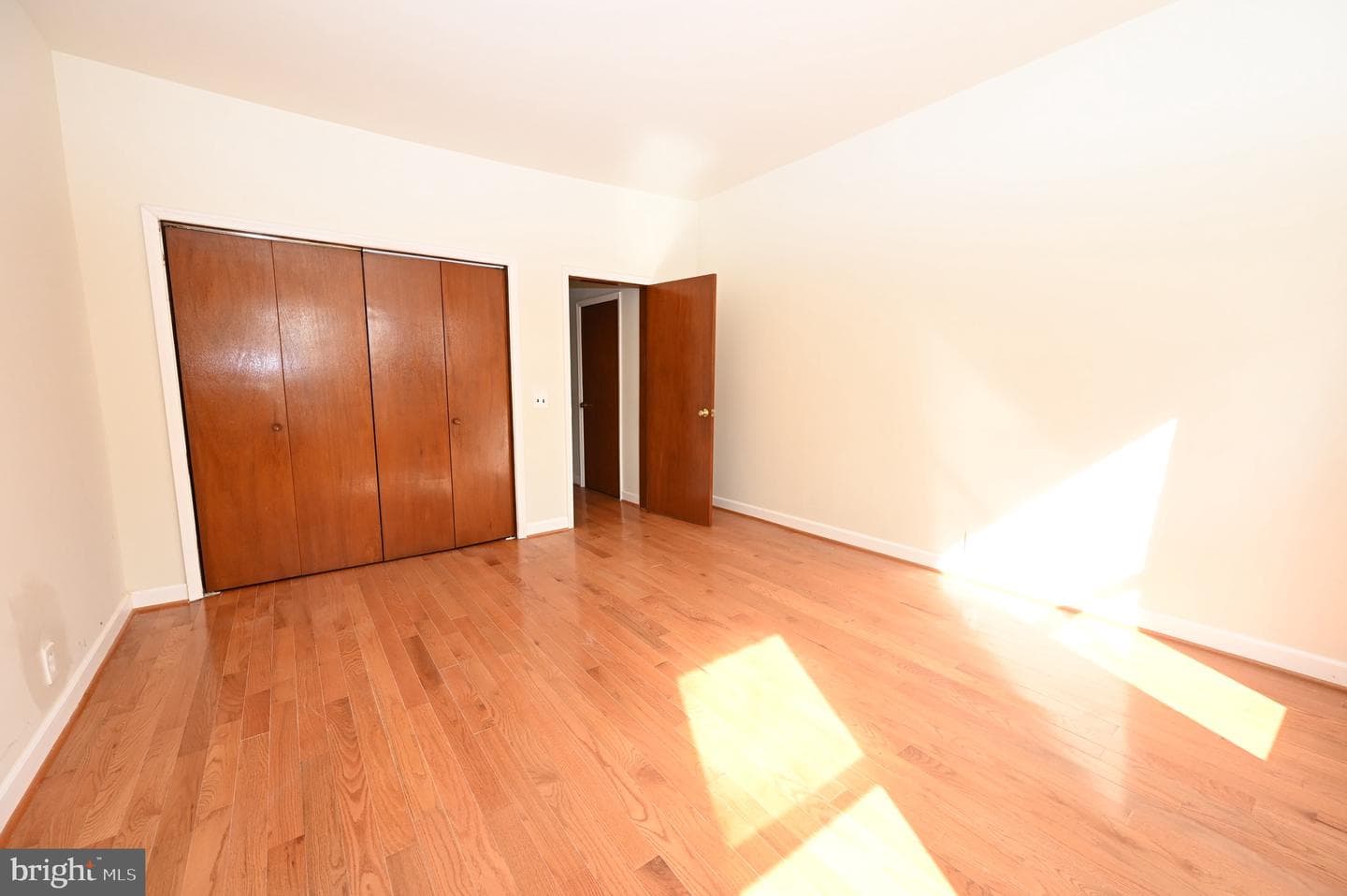 120 N Kenwood Avenue photo 12