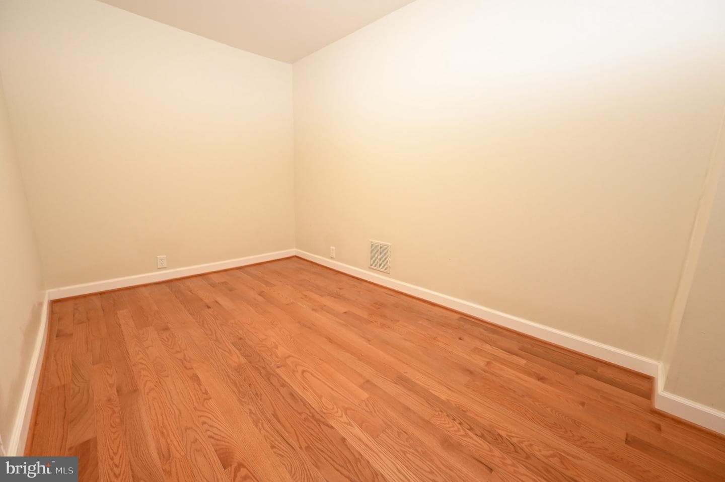 120 N Kenwood Avenue photo 15