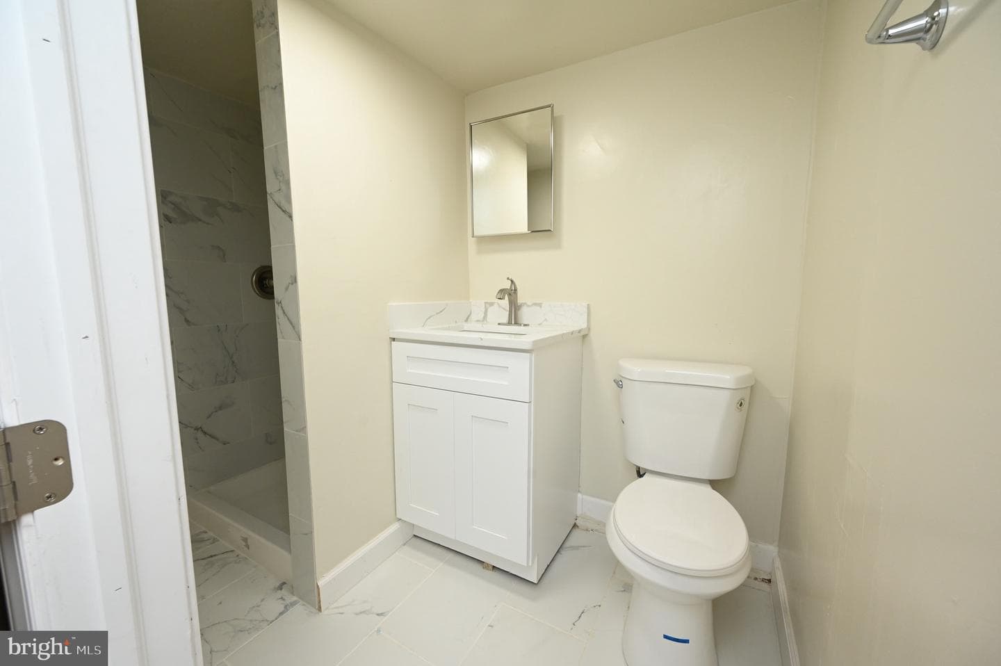 120 N Kenwood Avenue photo 20