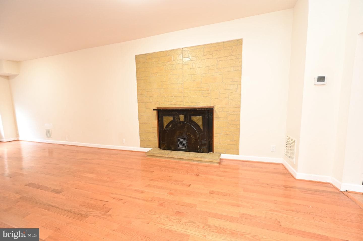 120 N Kenwood Avenue photo 3