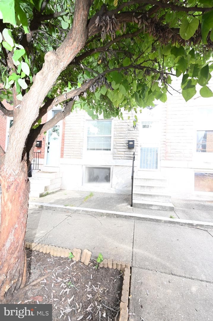 120 N Kenwood Avenue photo 6