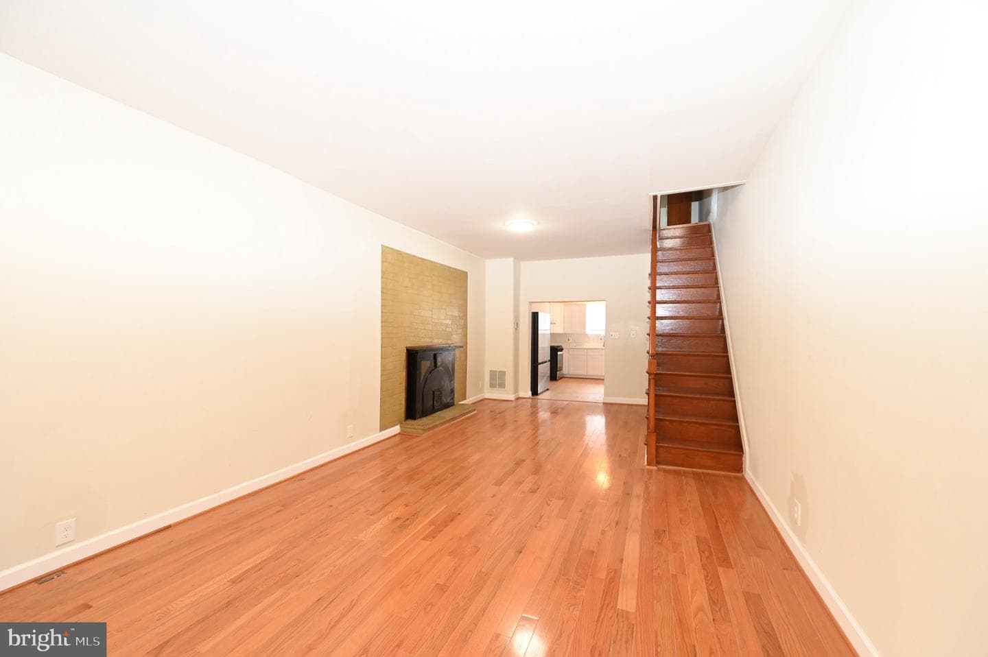 120 N Kenwood Avenue photo 7