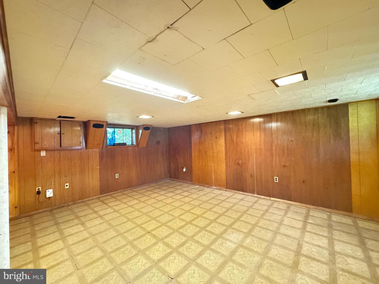 4500 Lasalle Avenue photo 40