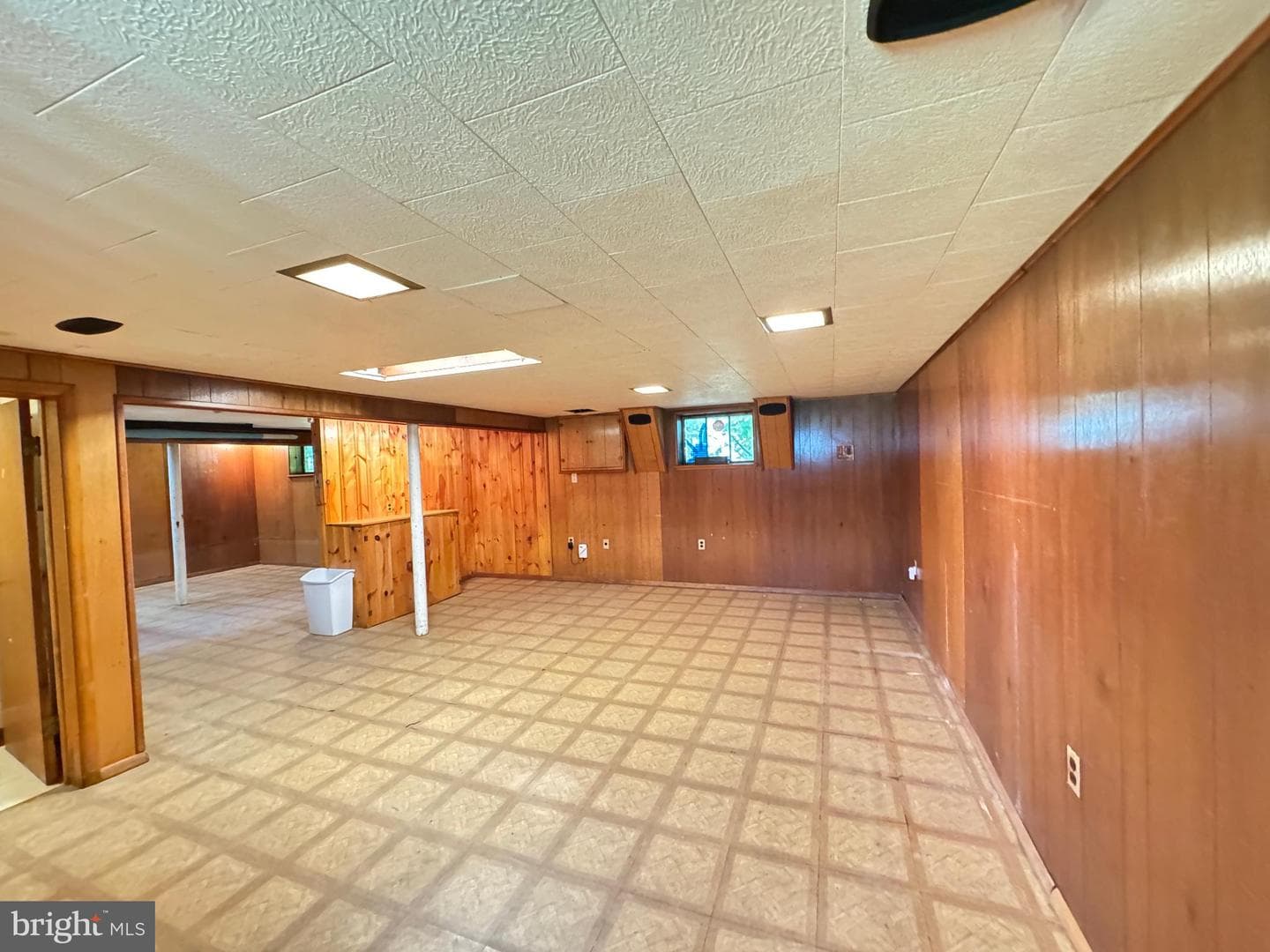 4500 Lasalle Avenue photo 41