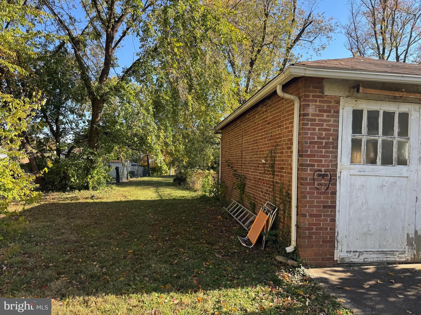 4500 Lasalle Avenue photo 56