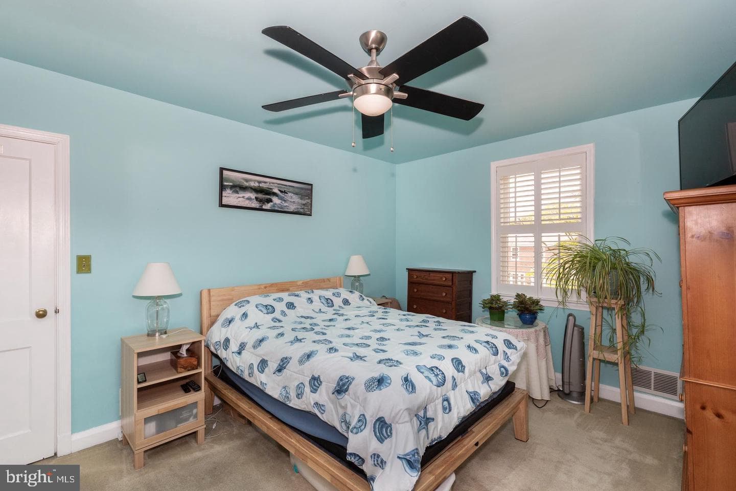 263 Medwick Garth E photo 24