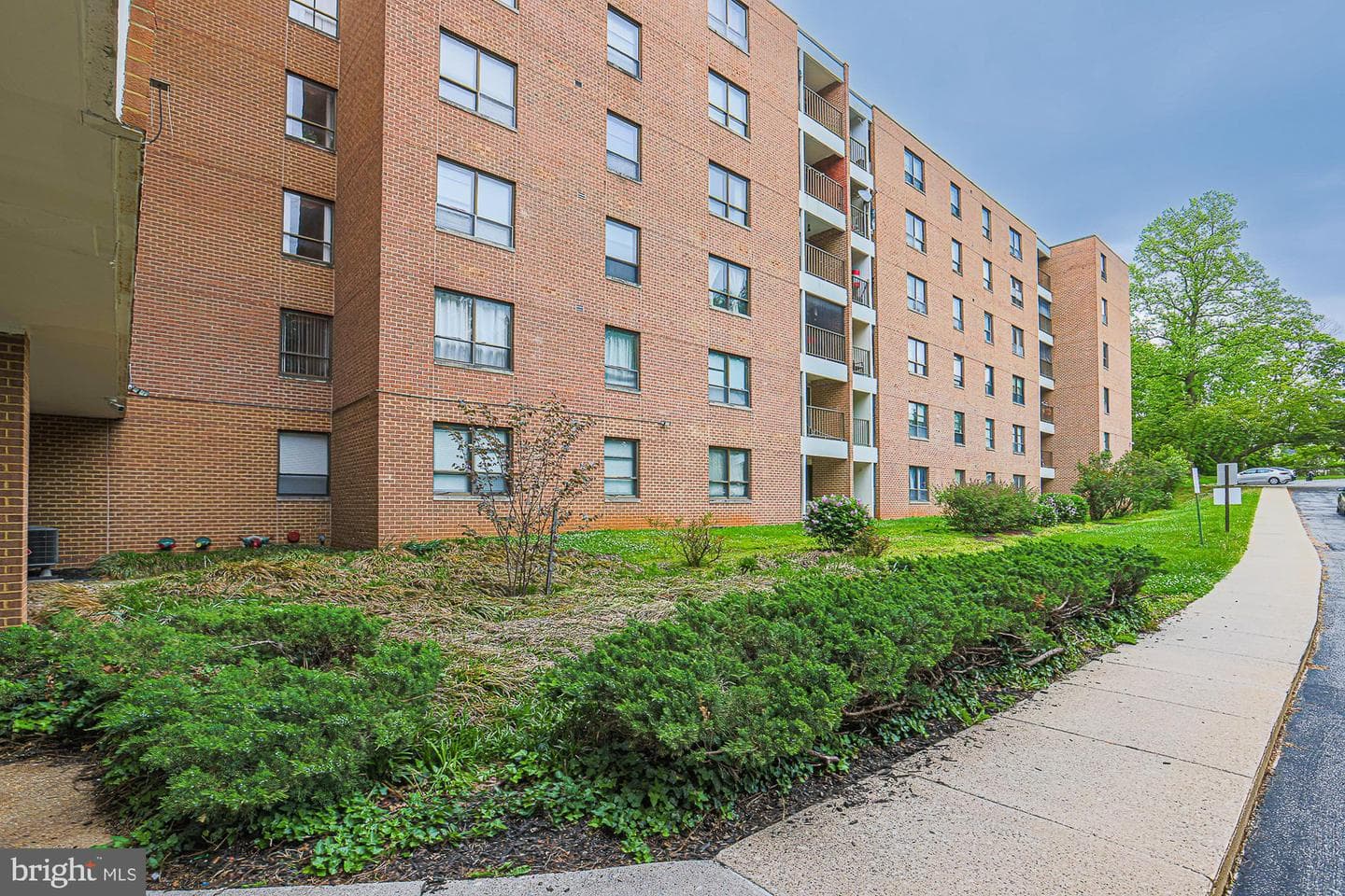 6317 Park Heights Avenue #311 photo 24