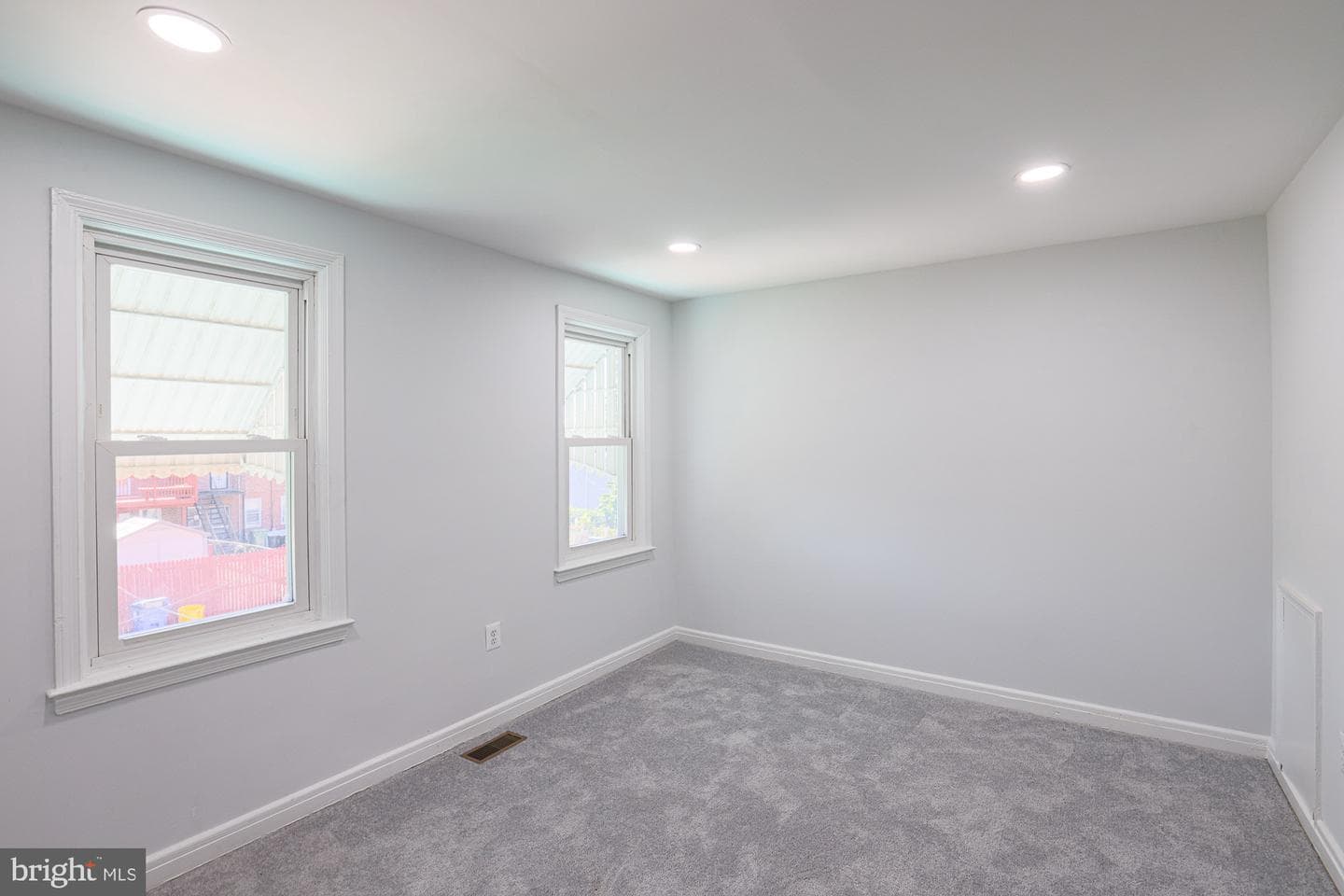 41 N Culver Street photo 28