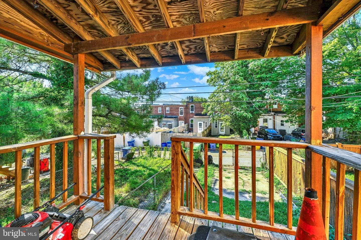 729 E 37th Street photo 23