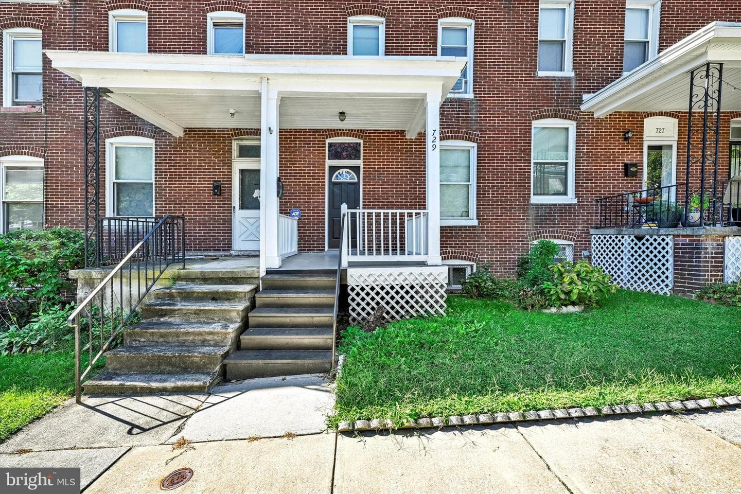 729 E 37th Street photo 3