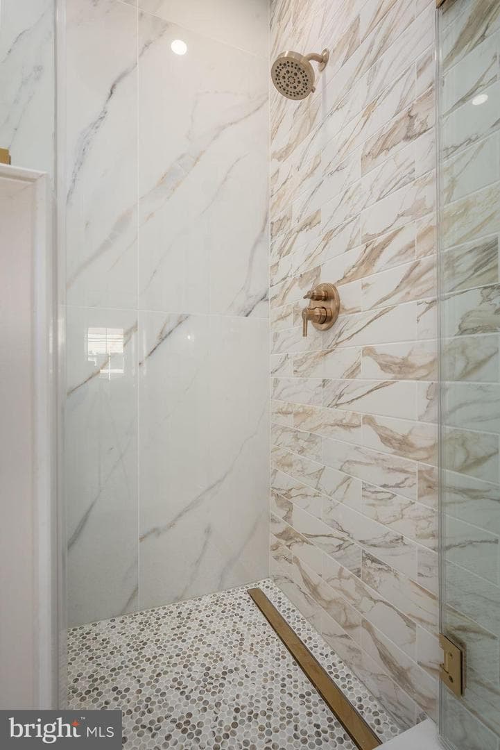 1423 Haubert Street photo 18