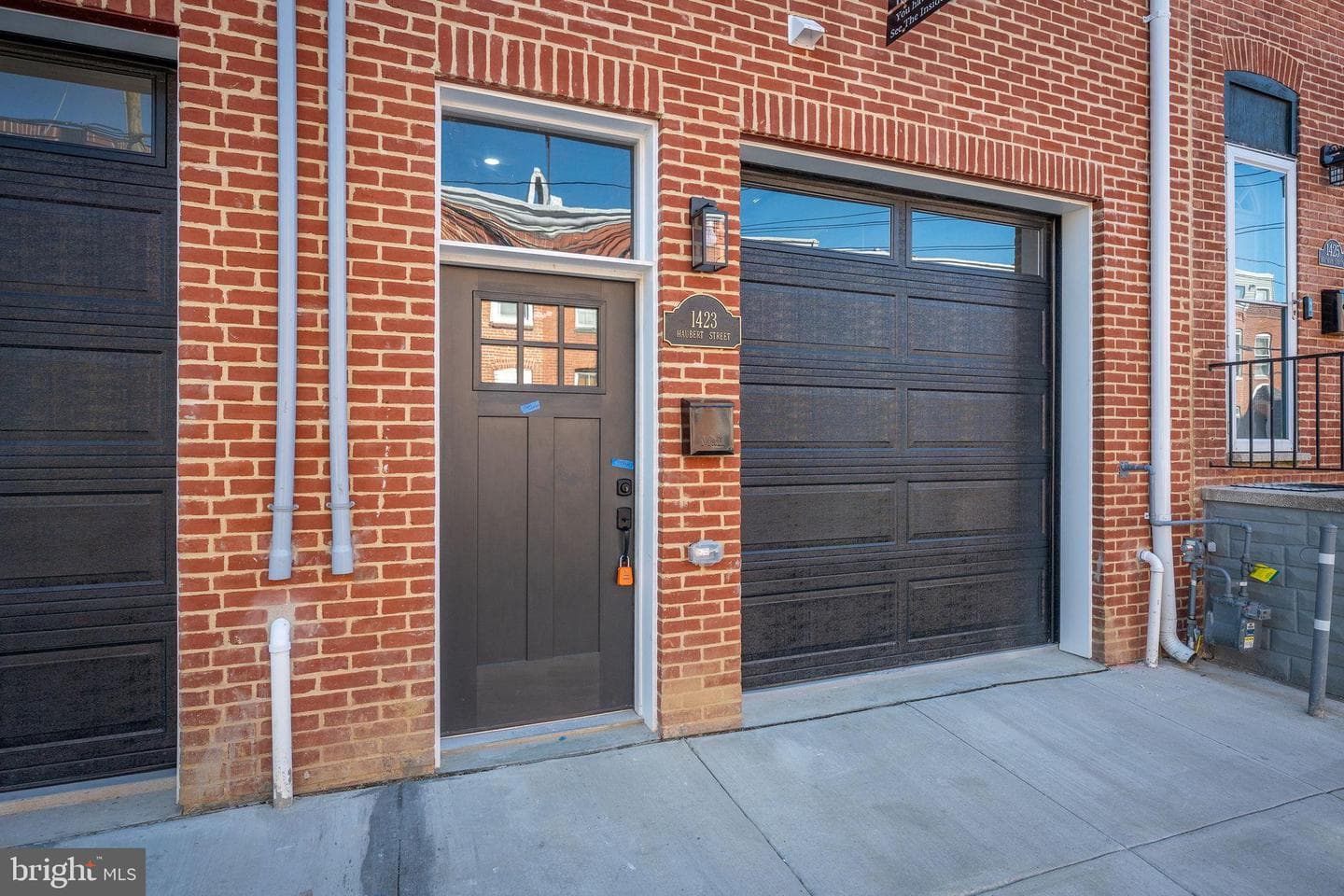 1423 Haubert Street photo 3
