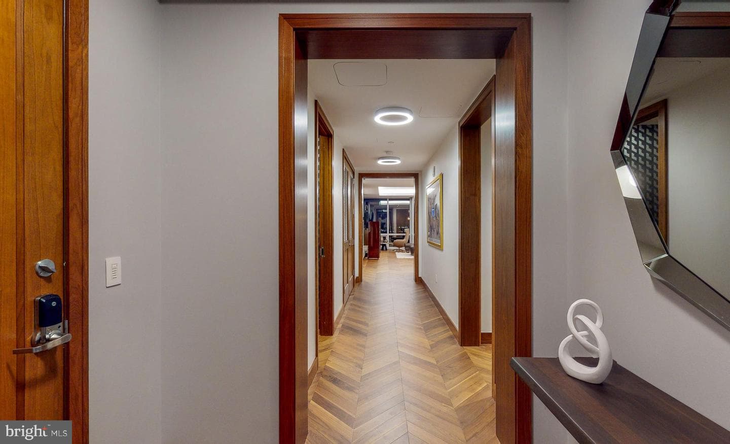 300 International Drive #2501, Baltimore