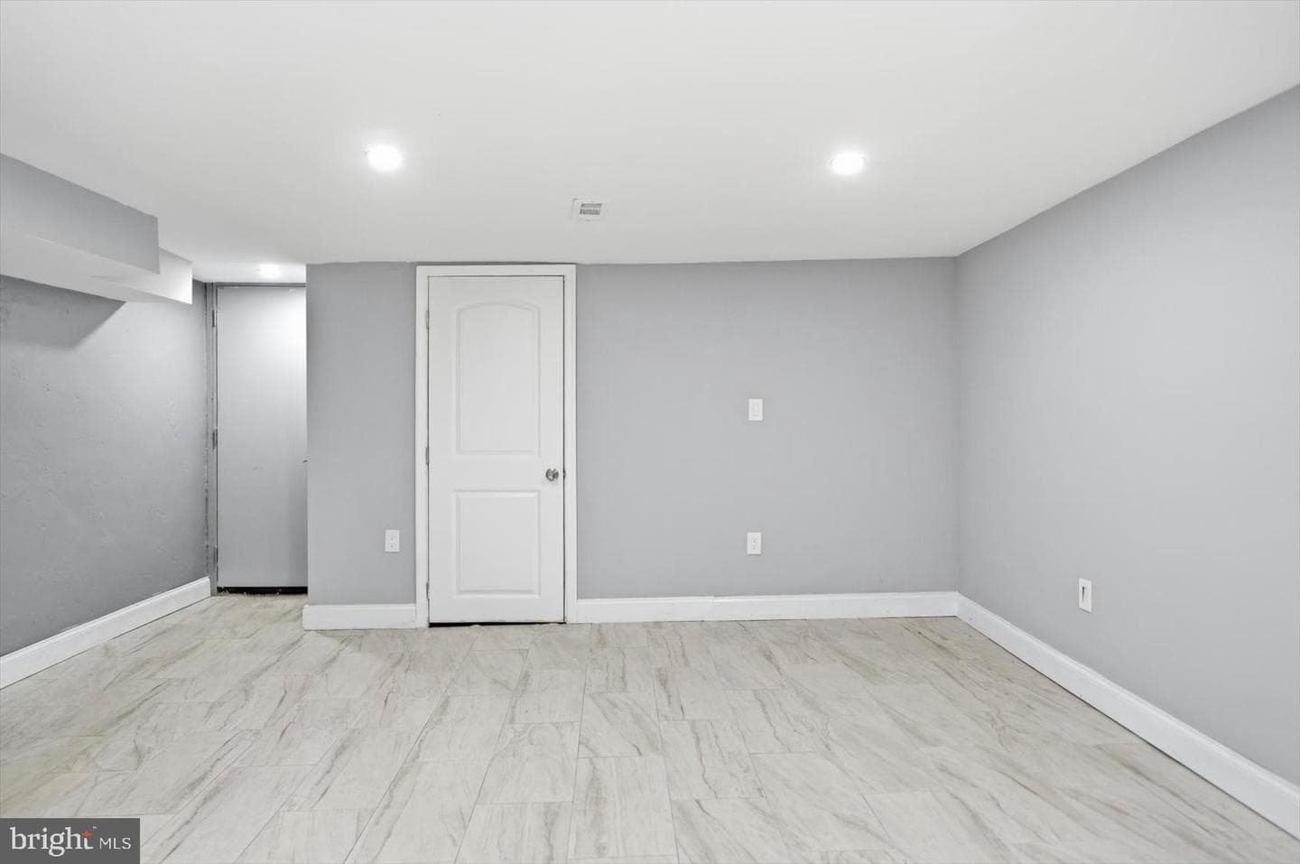 2536 Garrett Avenue photo 16