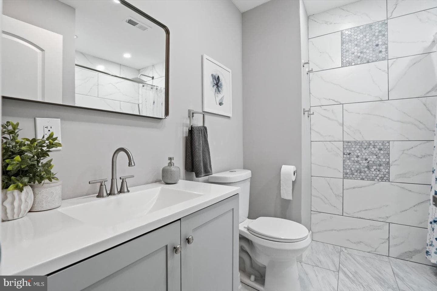 2536 Garrett Avenue photo 22