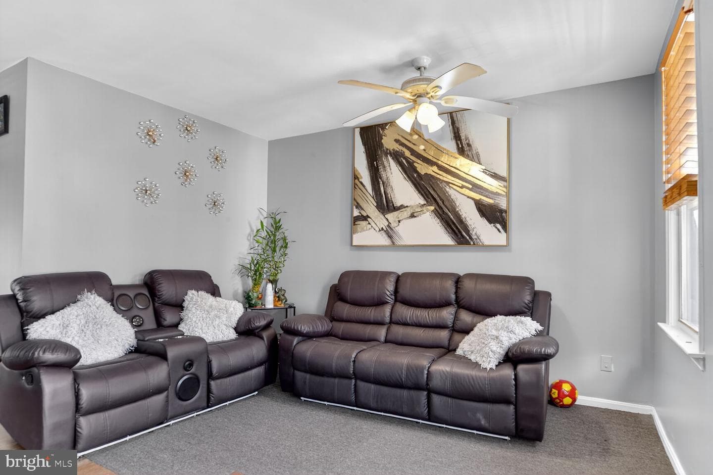 3212 Strickland Street photo 5