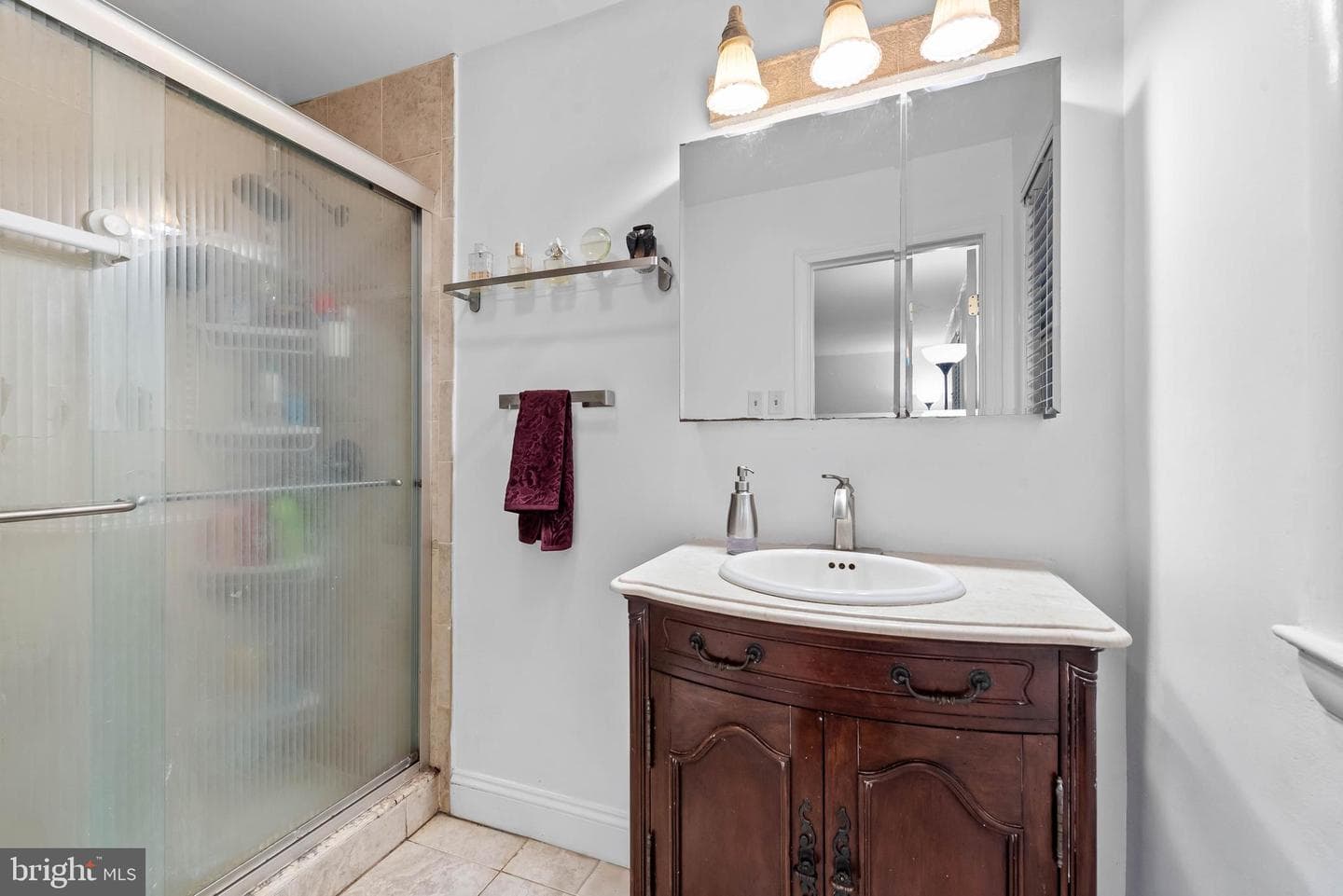 5804 N Charles Street photo 15