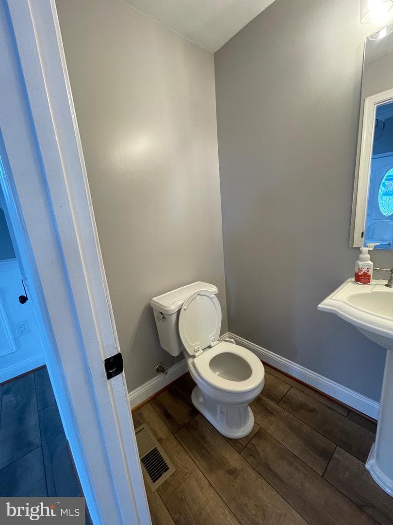 2403 Garrison Boulevard photo 12