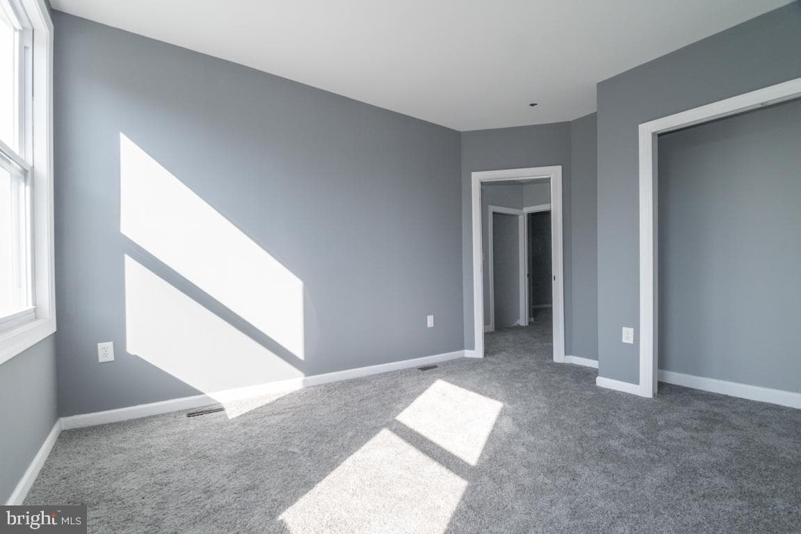 2814 W Cold Spring Lane photo 14