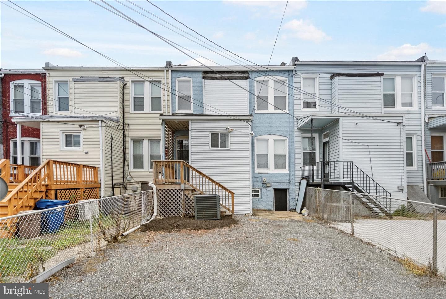 319 Lyndhurst Street photo 36
