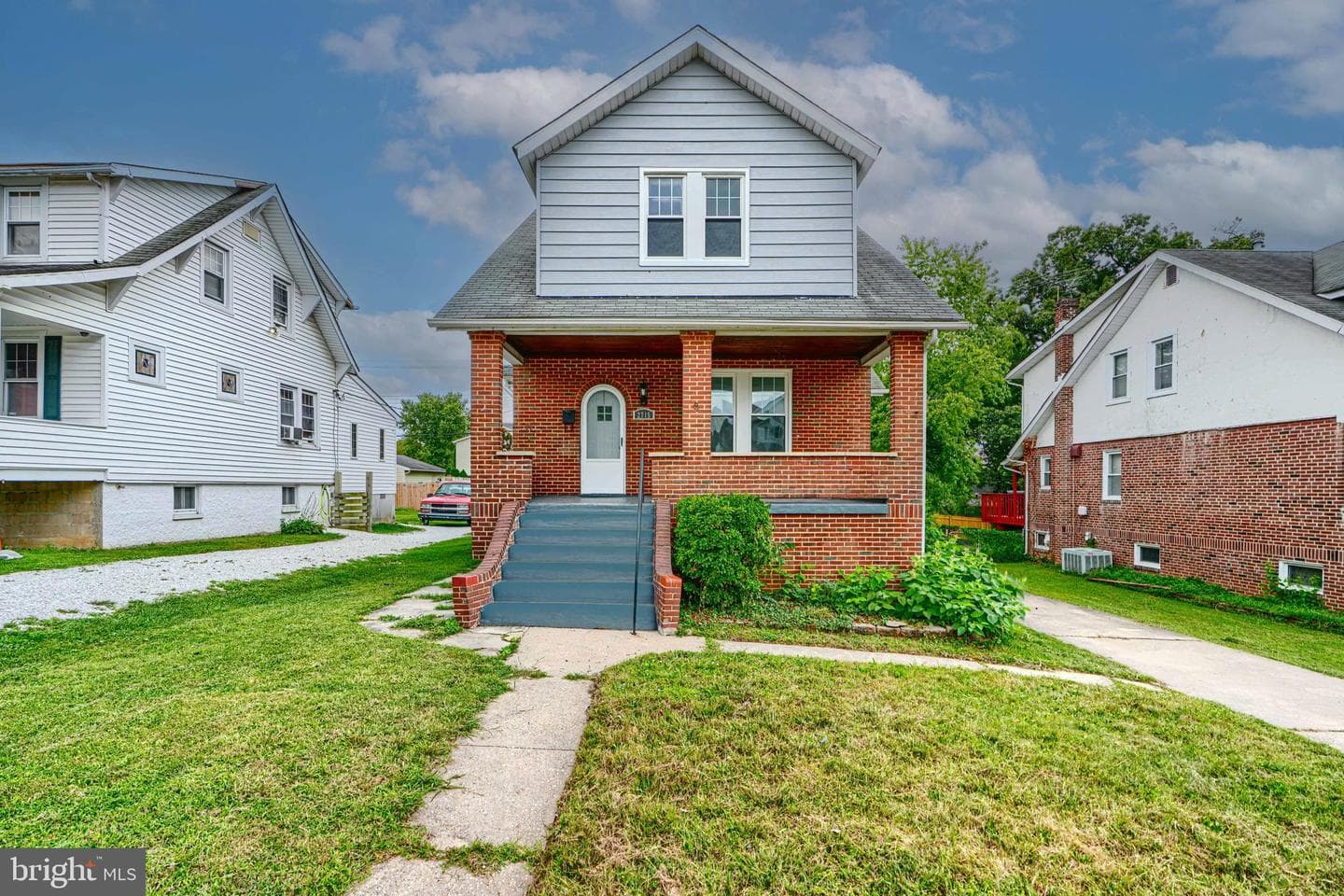 2715 Bayonne Avenue photo 1