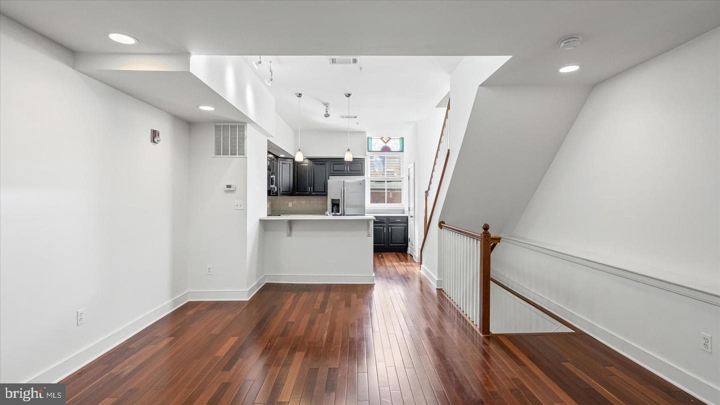 1100 N Calvert Street #2 photo 14