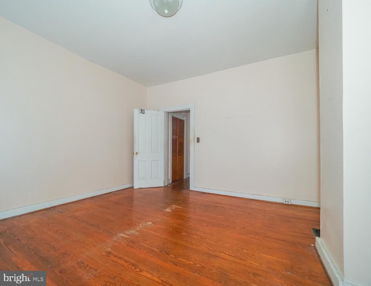1126 E Fort Avenue photo 12