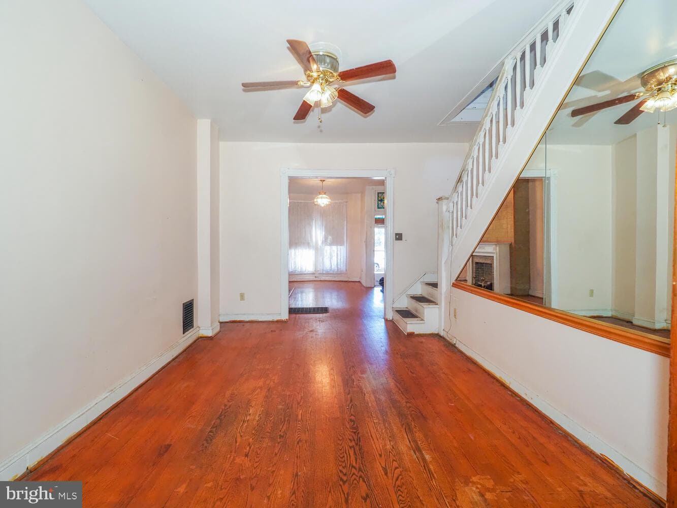 1126 E Fort Avenue photo 4