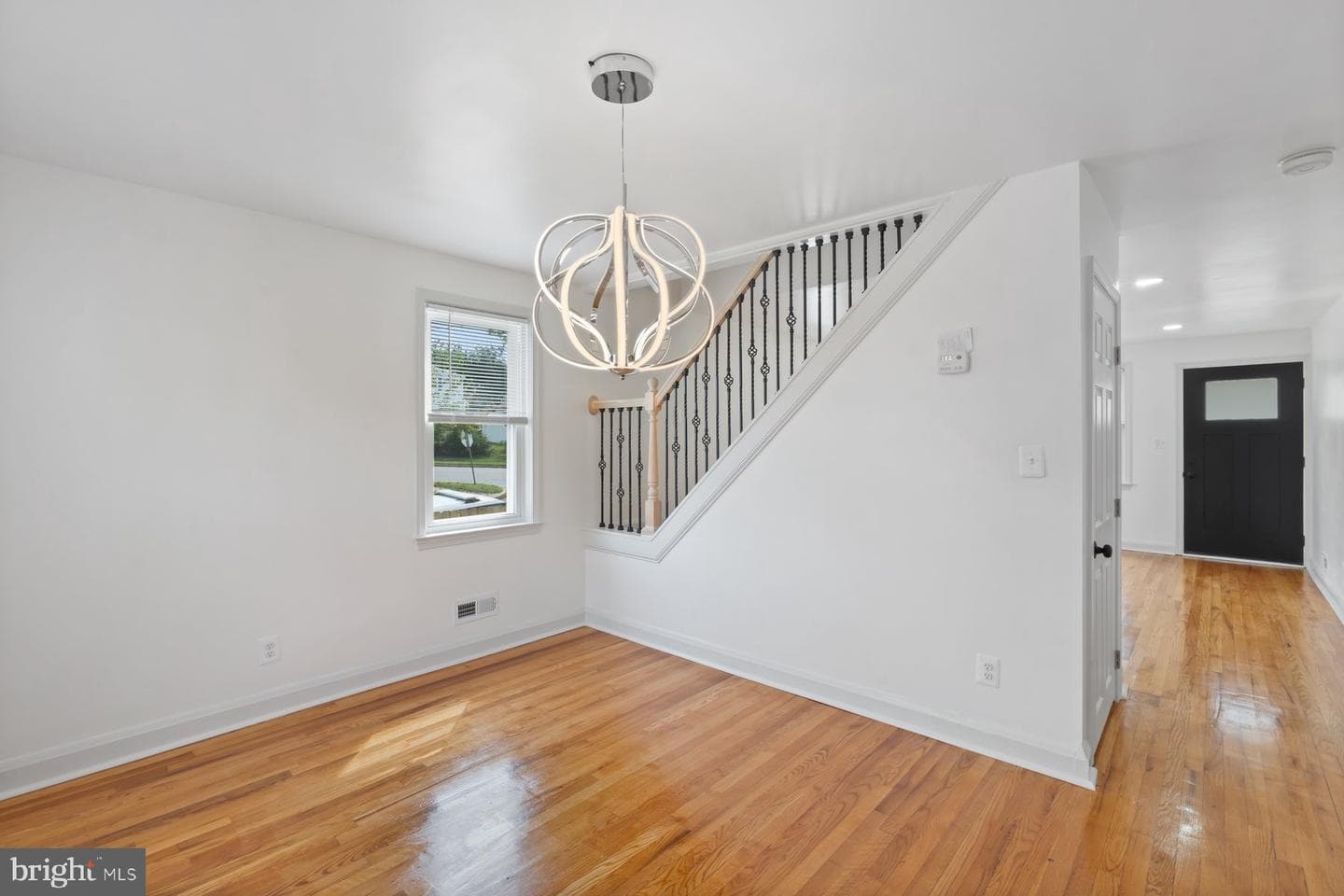 5301 Todd Avenue photo 16