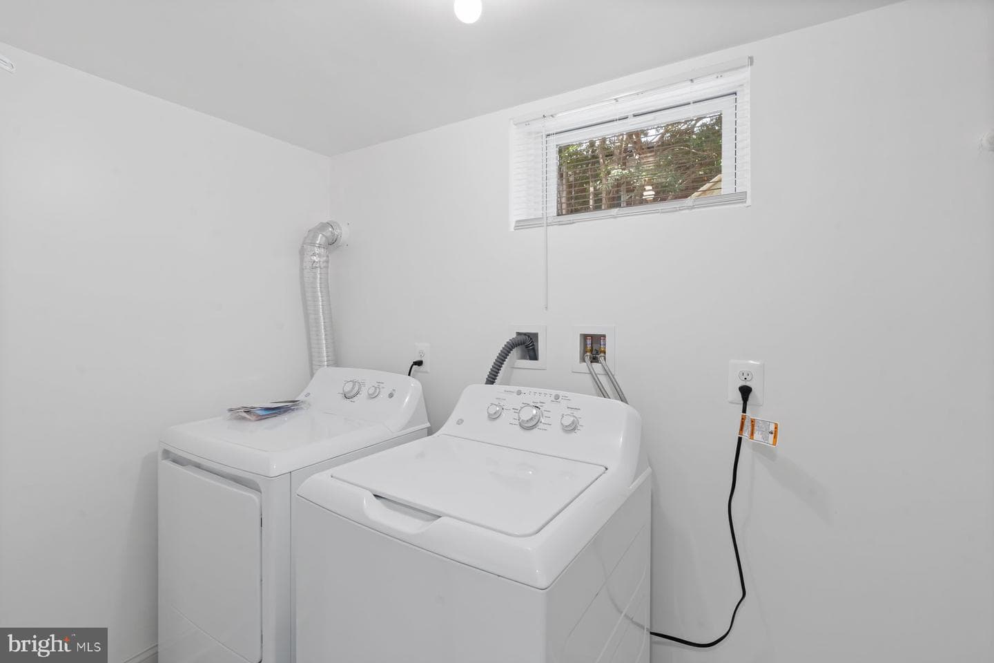 5301 Todd Avenue photo 24
