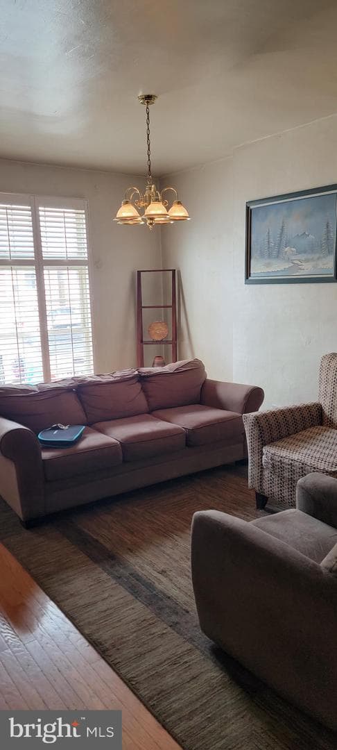3229 Foster Avenue photo 6