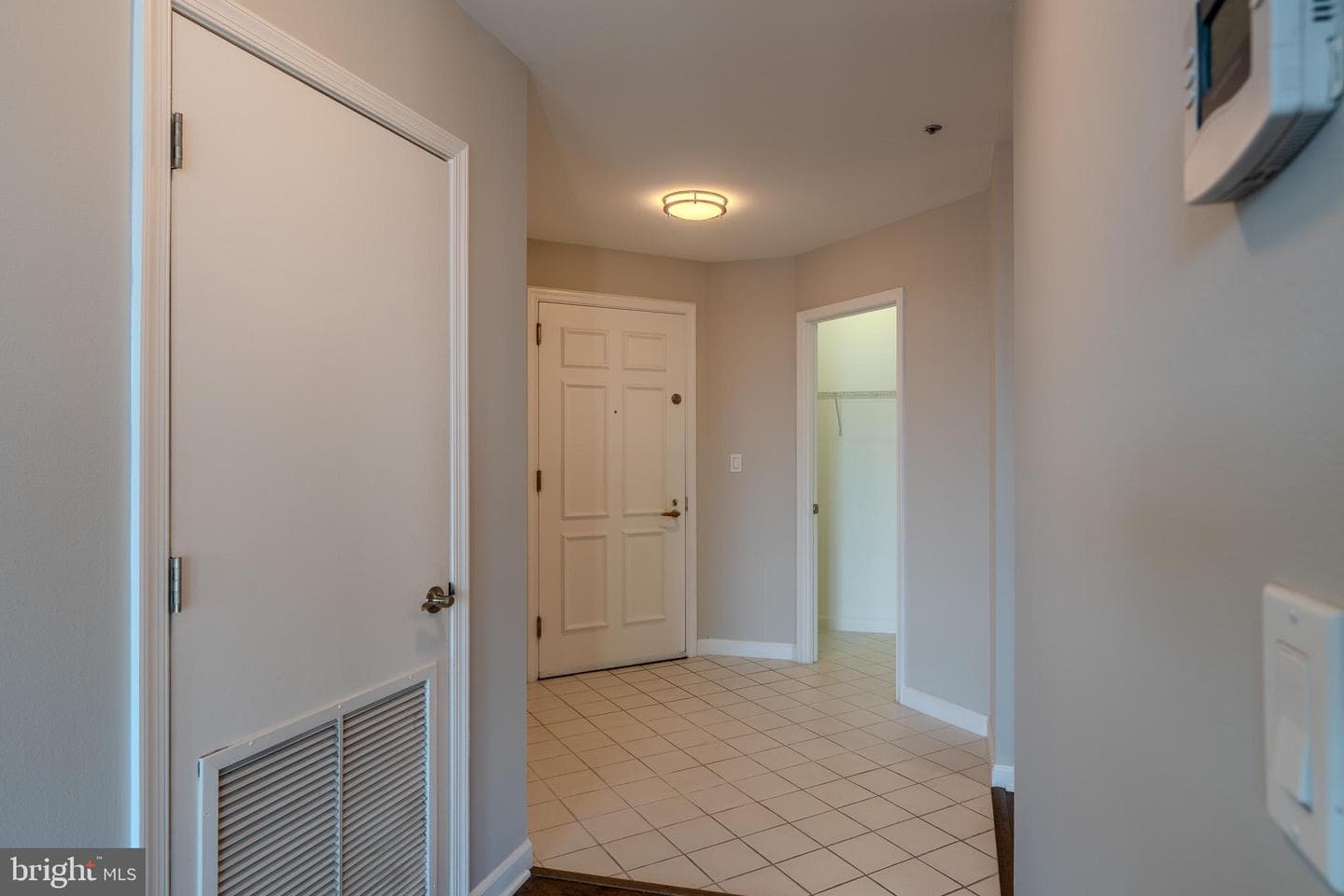 100 Harborview Drive #302 photo 12