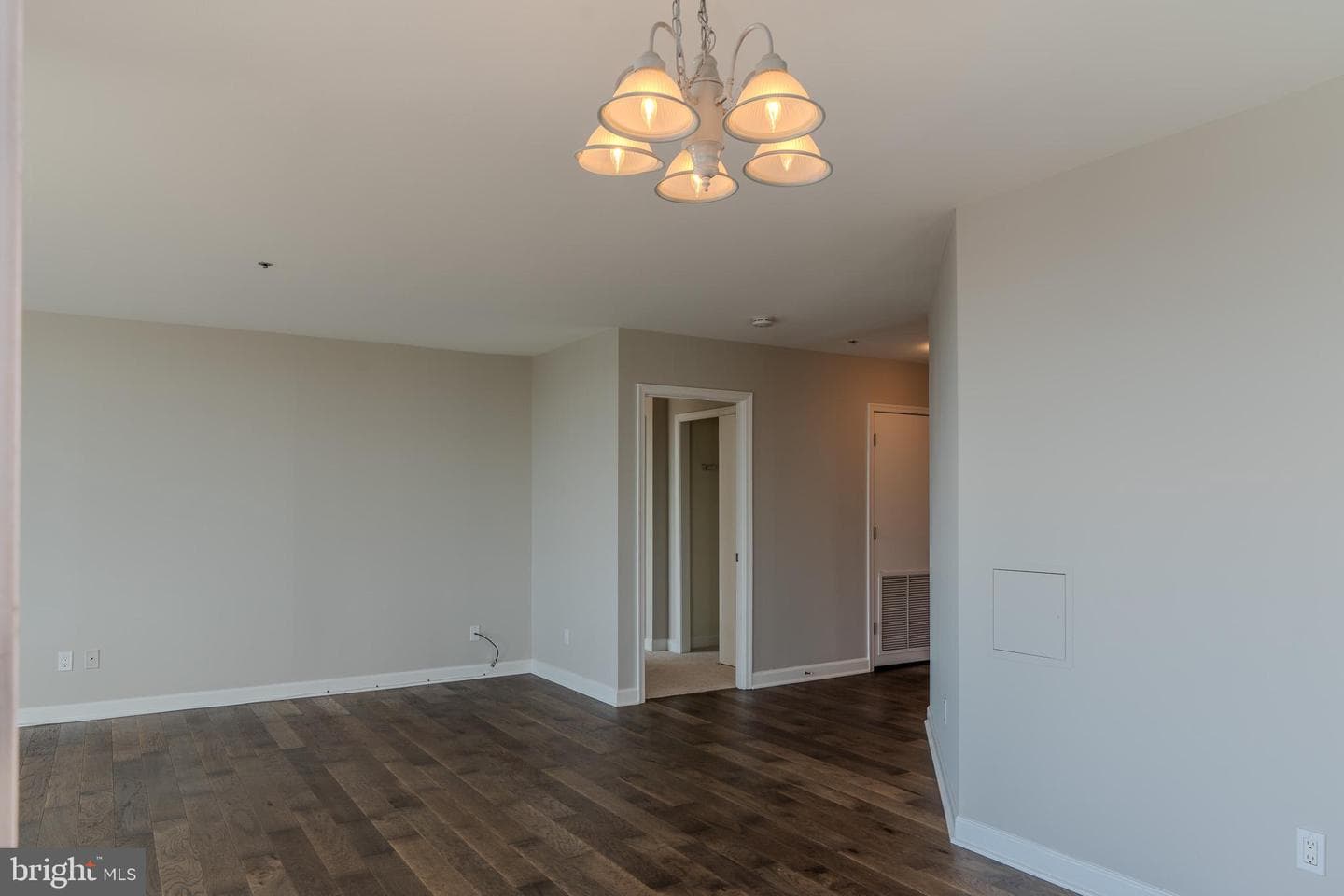 100 Harborview Drive #302 photo 13
