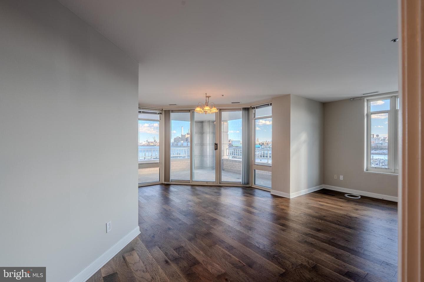 100 Harborview Drive #302 photo 16