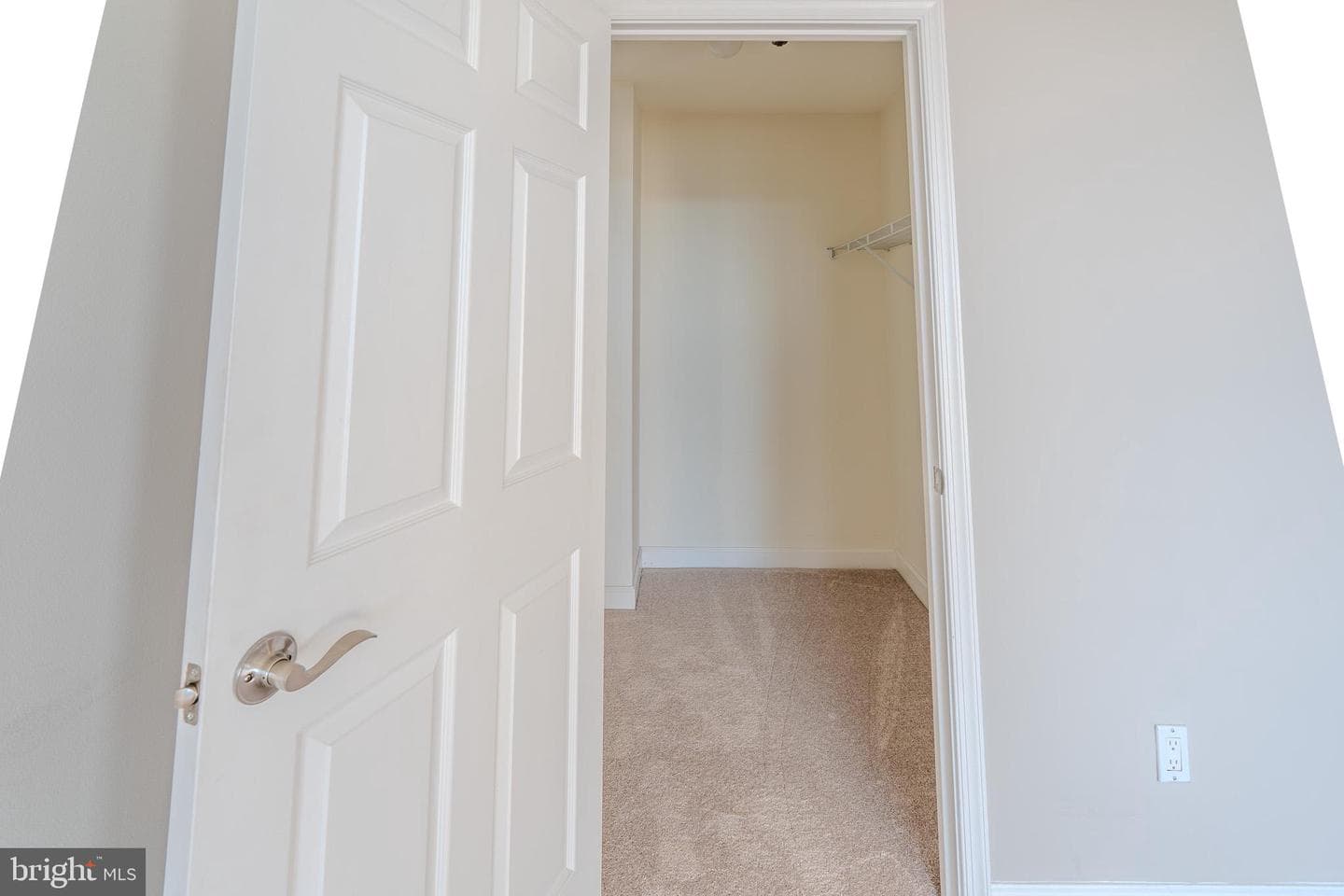100 Harborview Drive #302 photo 30