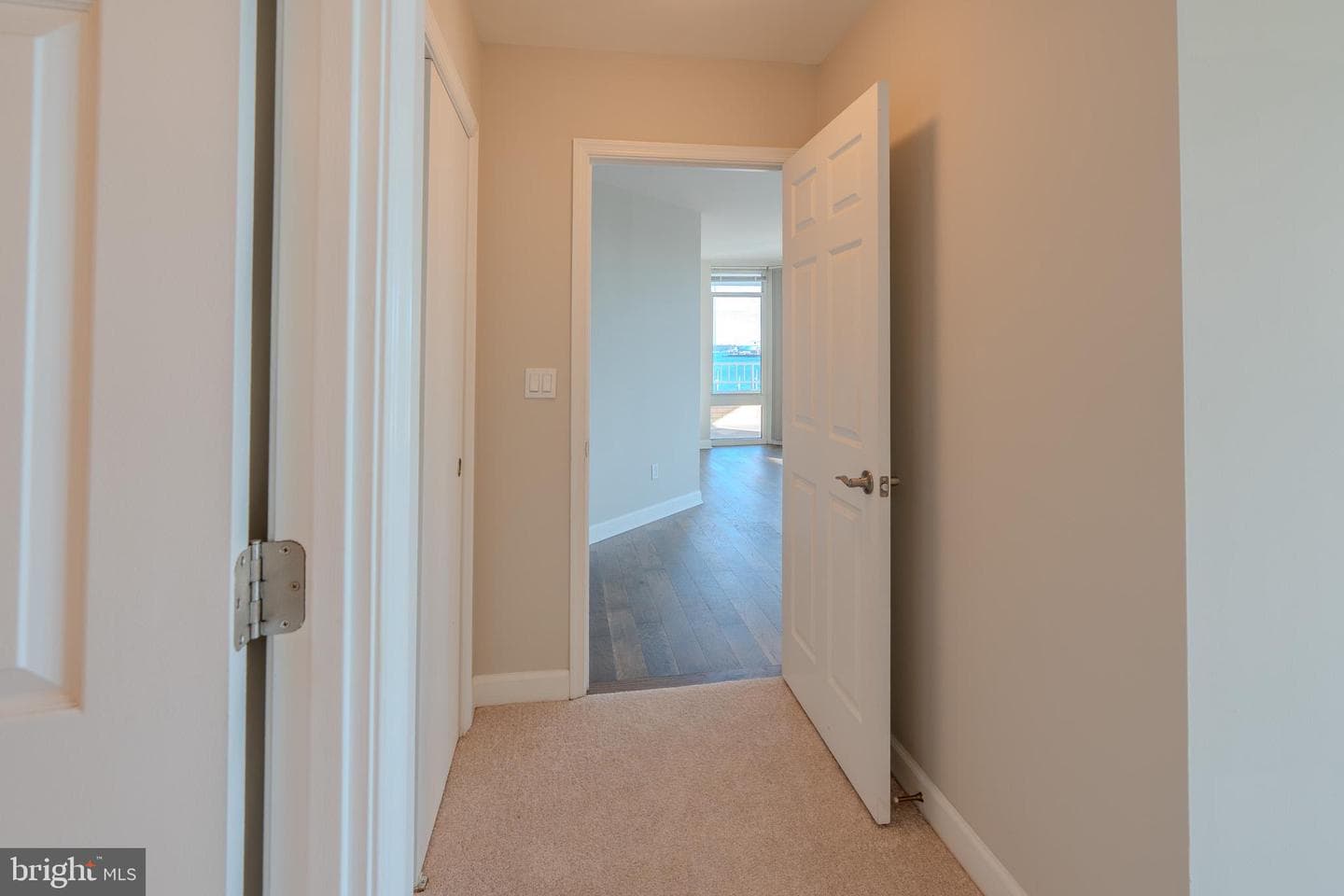 100 Harborview Drive #302 photo 34