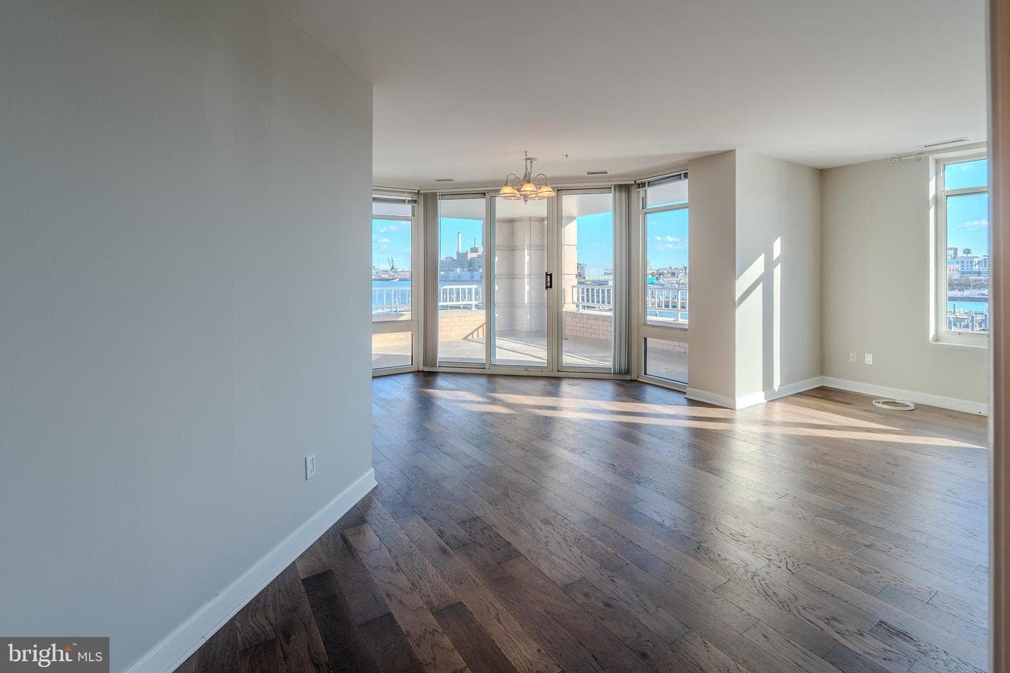 100 Harborview Drive #302 photo 35