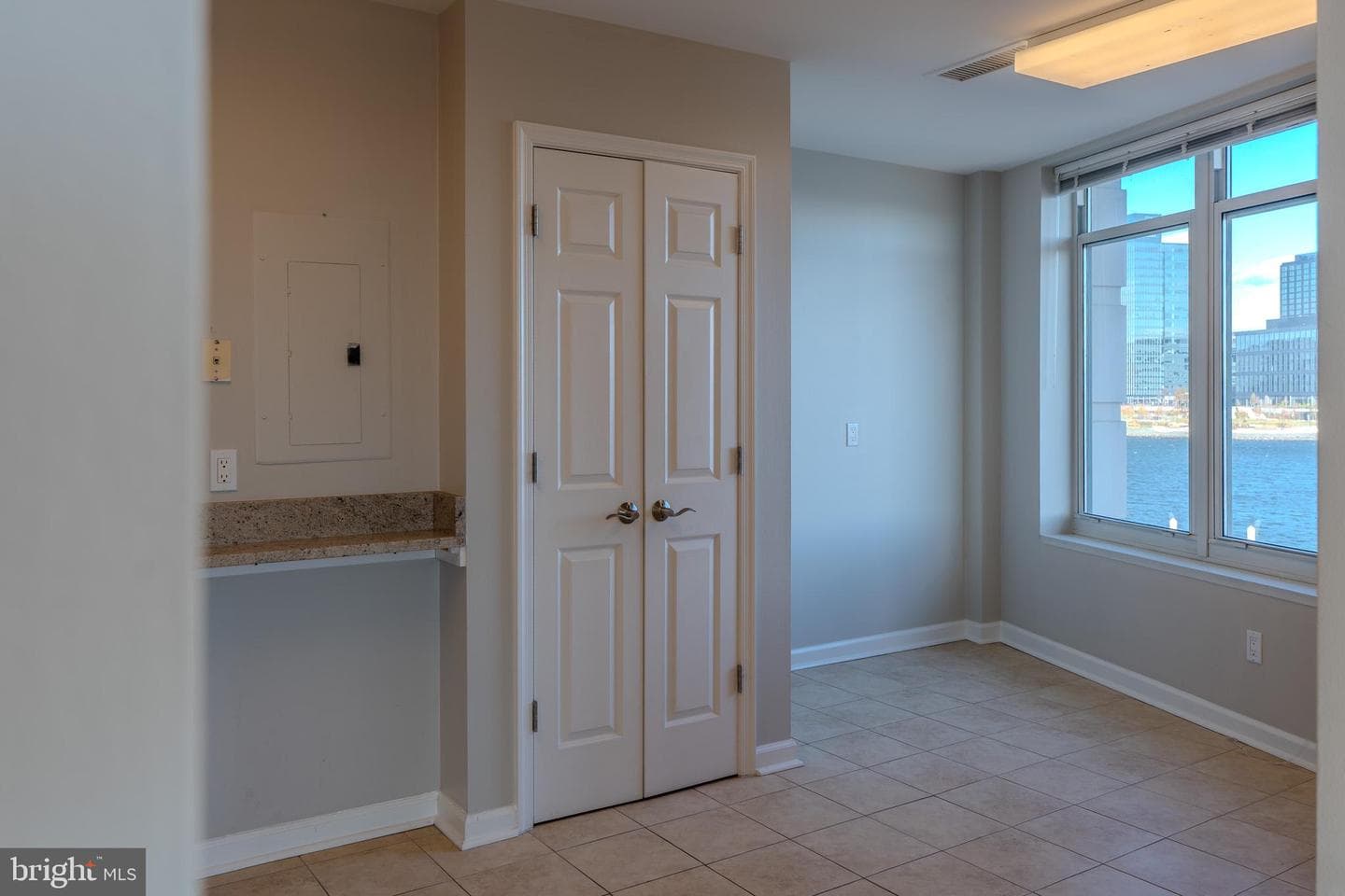 100 Harborview Drive #302 photo 36