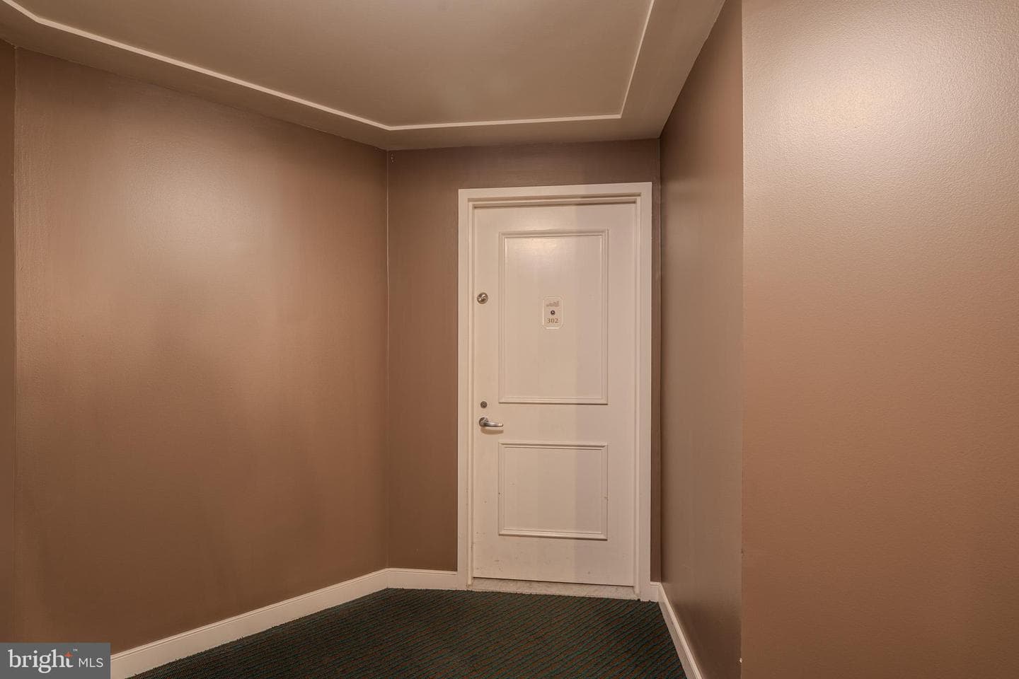 100 Harborview Drive #302 photo 5