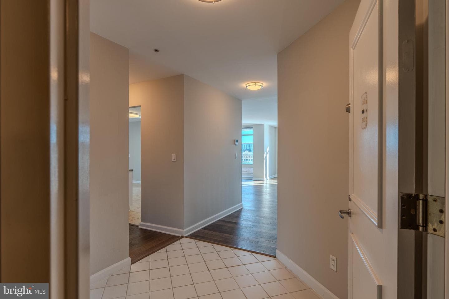 100 Harborview Drive #302 photo 6