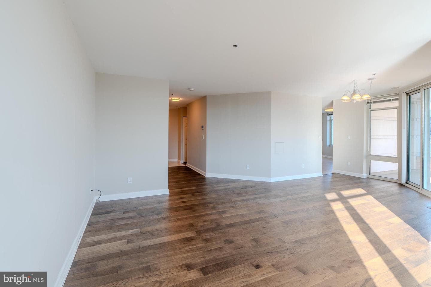 100 Harborview Drive #302 photo 9