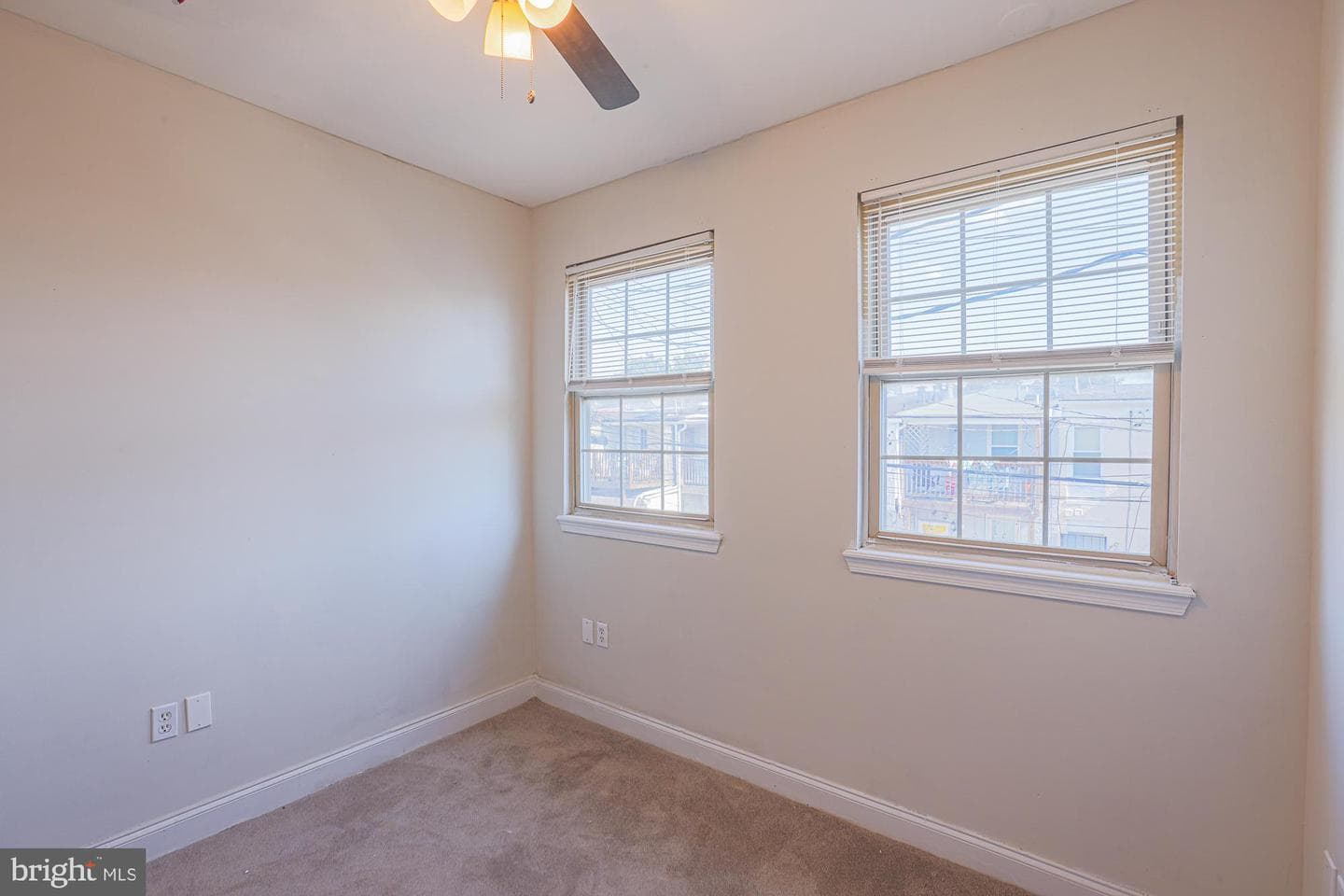 1241 Sargeant Street photo 26