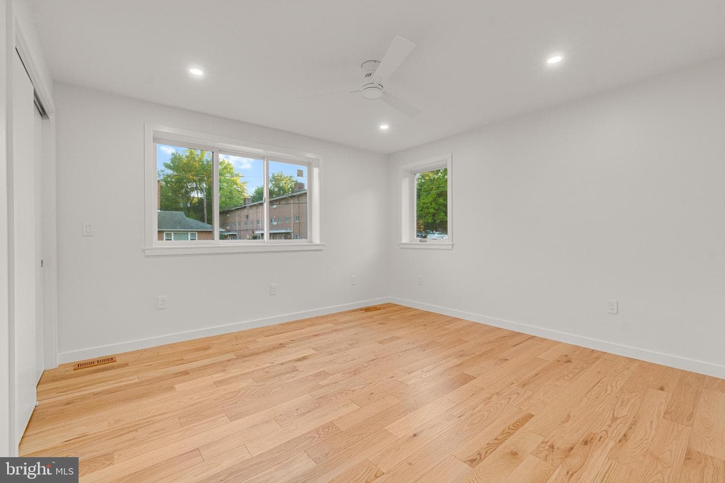 2706 Bartol Avenue photo 30