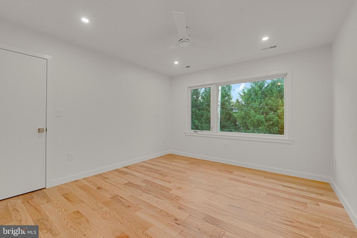 2706 Bartol Avenue photo 46