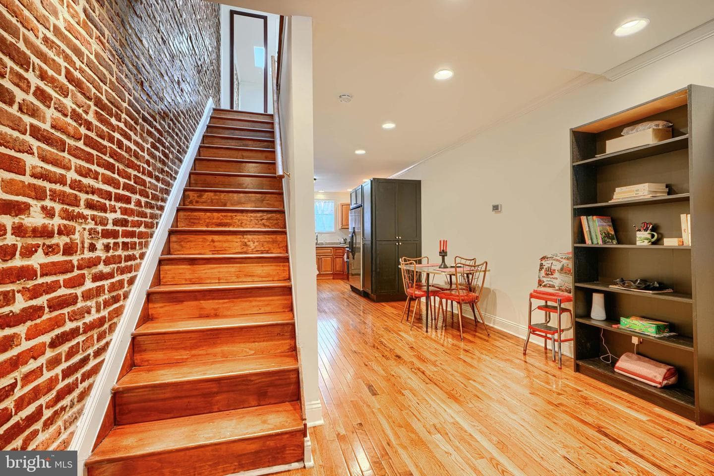 35 N Linwood Avenue photo 12