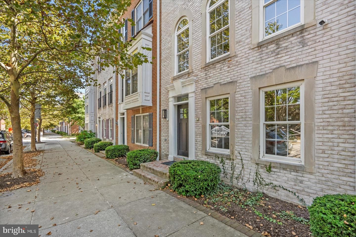 829 Mchenry Street photo 3