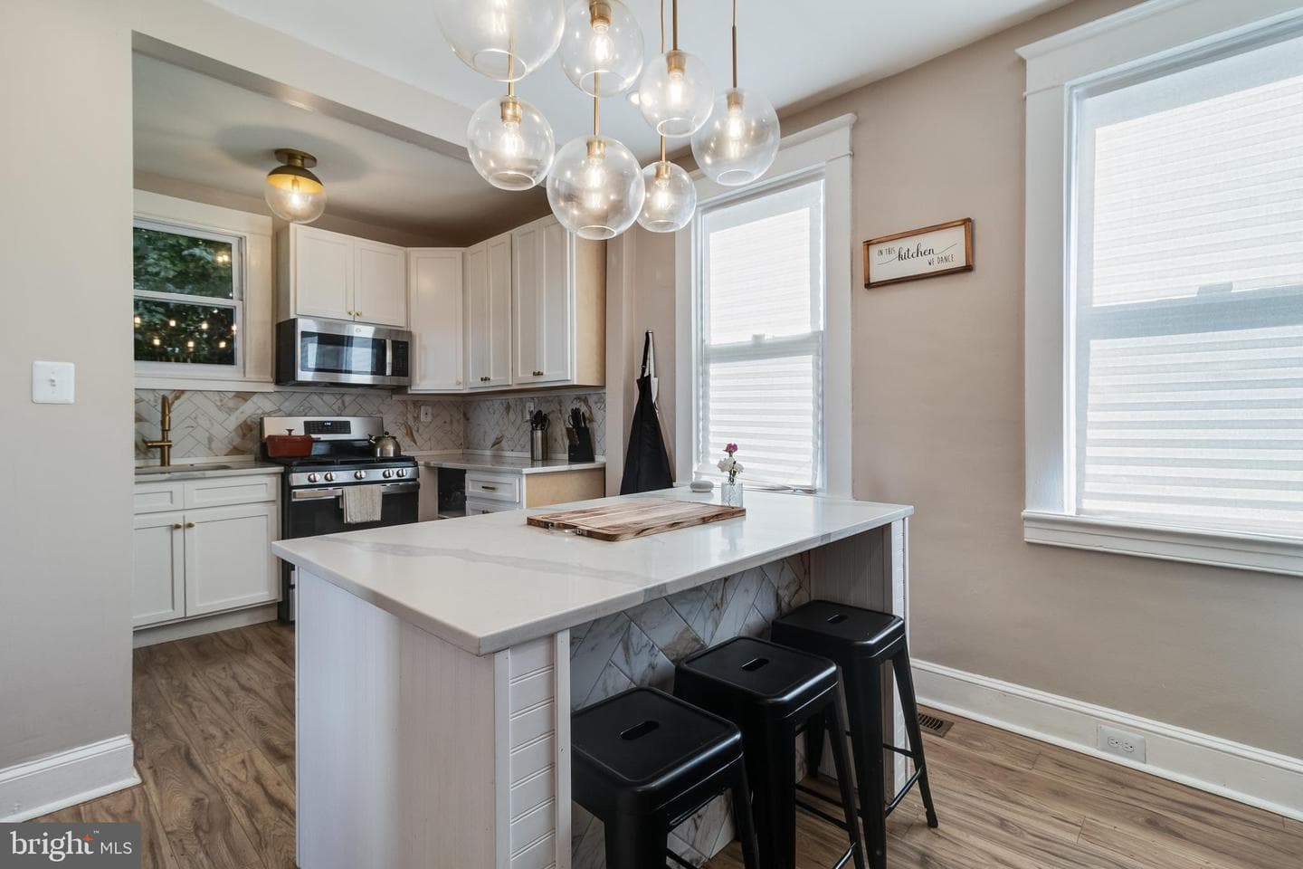 3812 Echodale Avenue photo 15