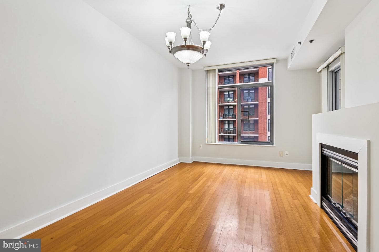 1400 Lancaster Street #902 photo 34