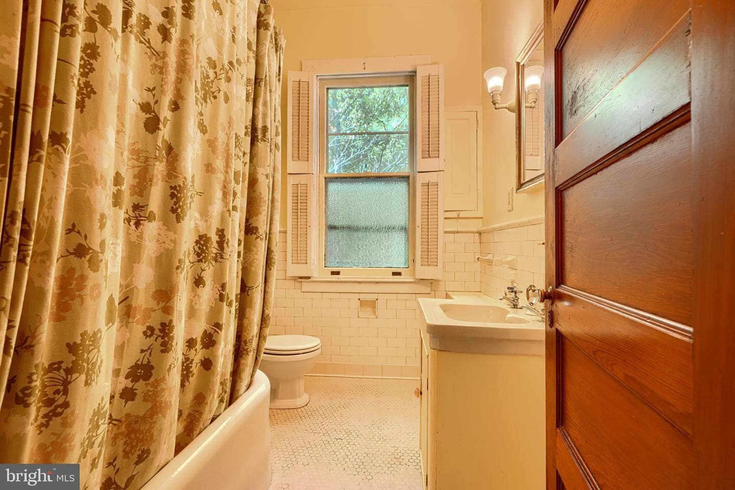 6611 Park Heights Avenue photo 39