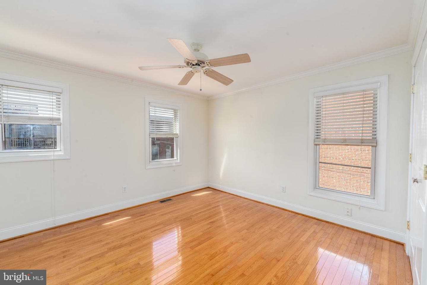 3900 Fait Avenue photo 28